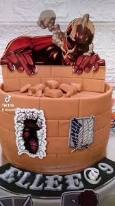 Attack on Titan Cake Ideas: 12 Epic Designs for Anime Birthdays 9 Colossal Titan Peek