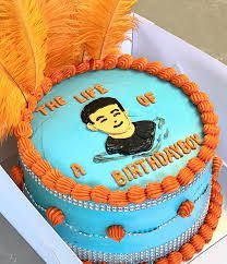 Attack on Titan Cake Ideas: 12 Epic Designs for Anime Birthdays 18 Levi Ackerman Minimalist Cake