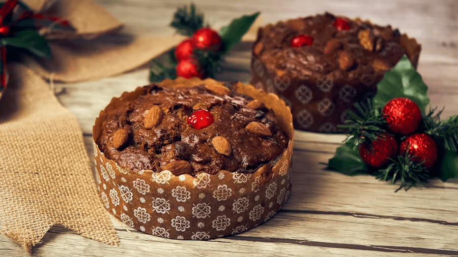 Rich and moist Best Plum Cake in Bangalore with dried fruits and nuts