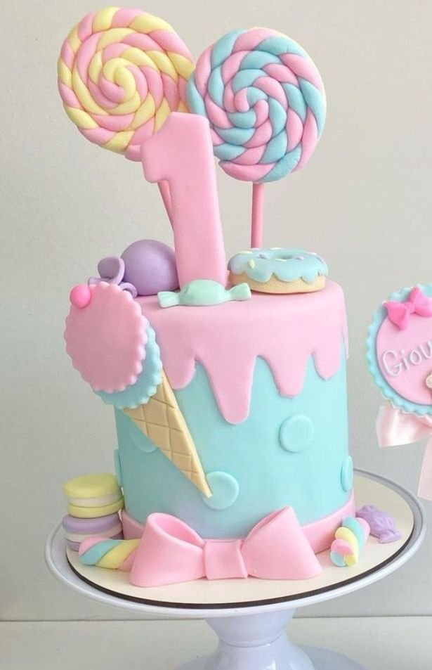 Candy Lollipop Cake