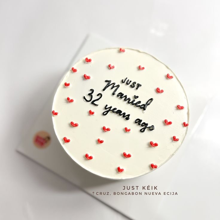 Classic Calendar-Style Anniversary Date Cake