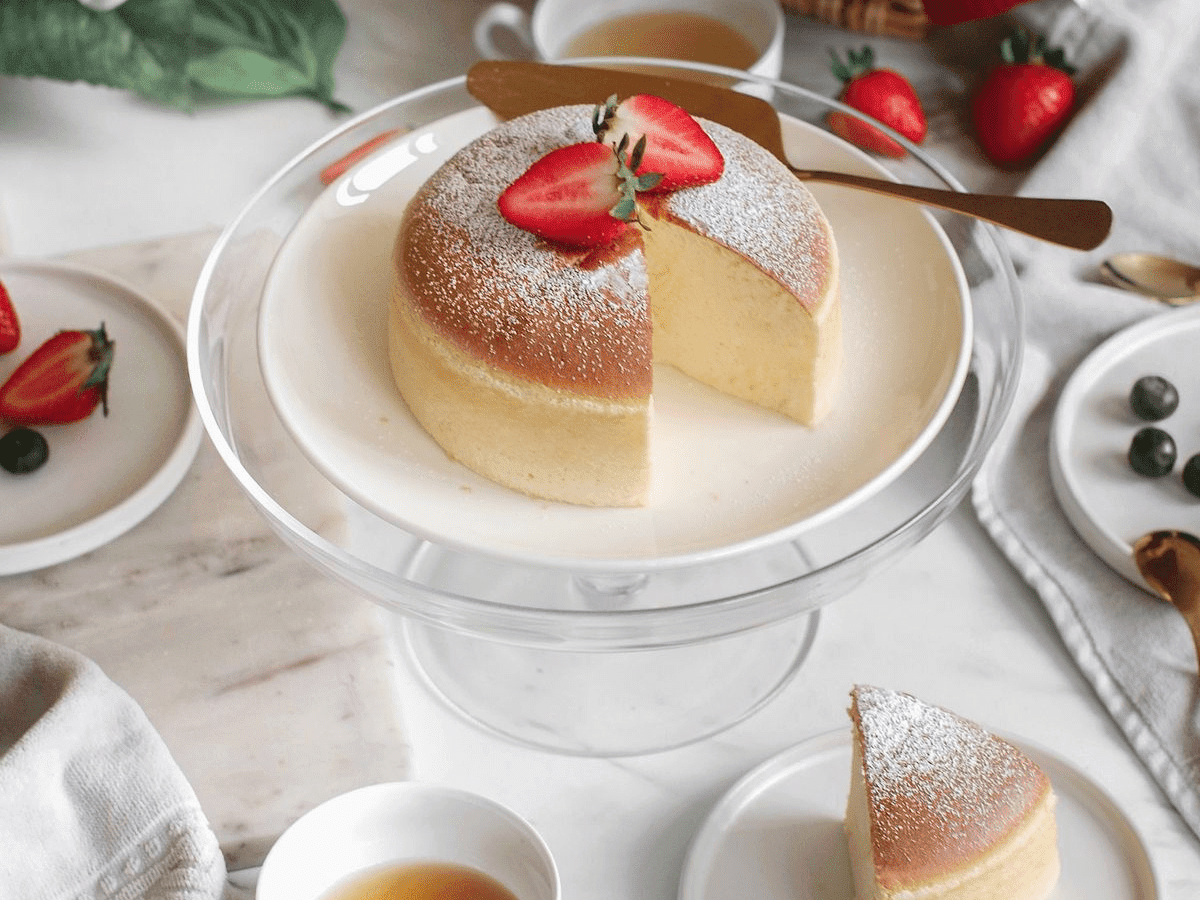 Japanese Jiggly Cheesecake Recipe: Why Everyone Loves This Fluffy Dessert 2 Japanese Jiggly Cheesecake Recipe